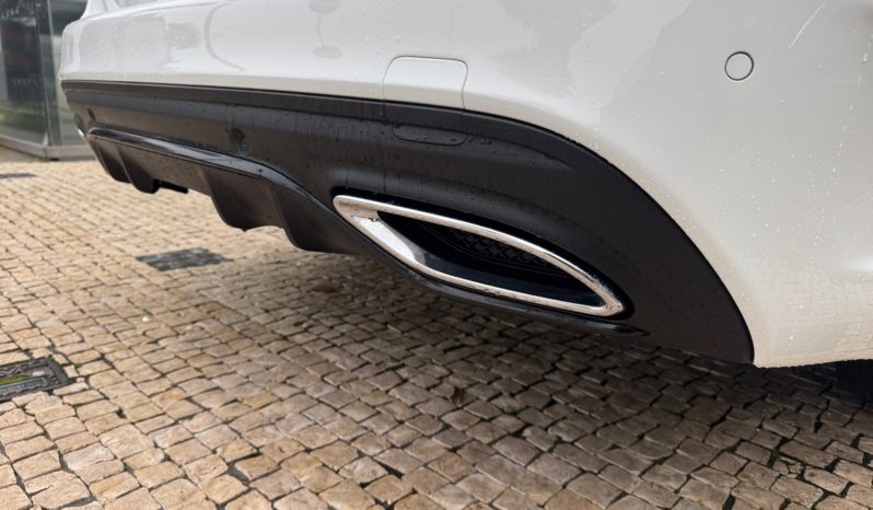 
								Mercedes-Benz C ST 300 de AMG full									
