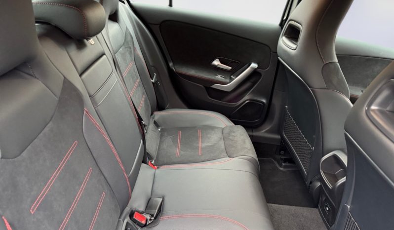 
								Mercedes-Benz Classe A 250e AMG full									