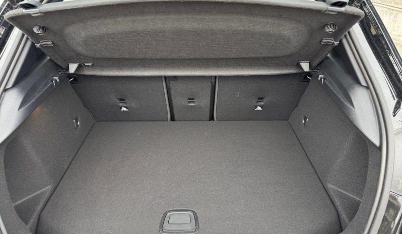 
								Mercedes-Benz Classe A 250e AMG full									