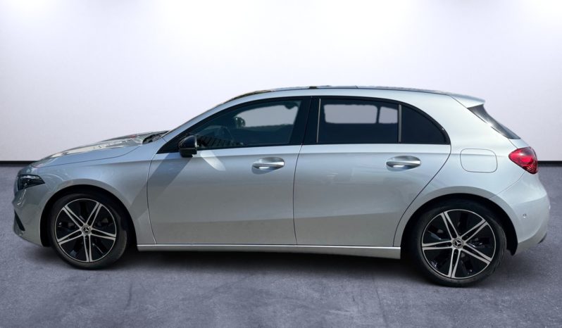 
								Mercedes-Benz Class A 180d full									