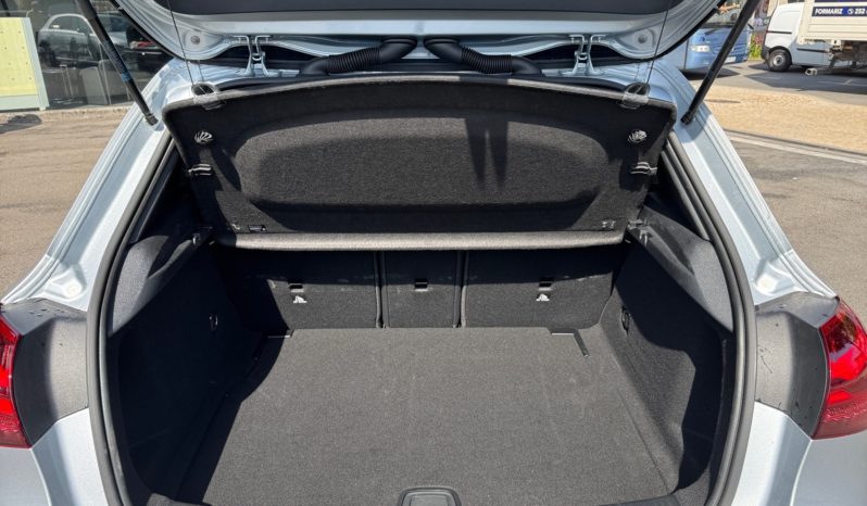 
								Mercedes-Benz Class A 180d full									