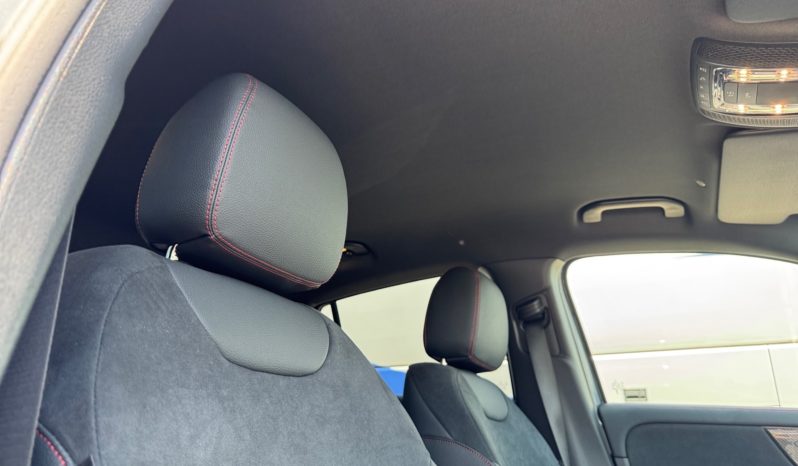 
								Mercedes-Benz GLA 250e AMG full									