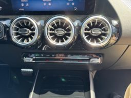
										Mercedes-Benz GLA 250e AMG full									