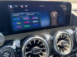 
										Mercedes-Benz GLA 250e AMG full									